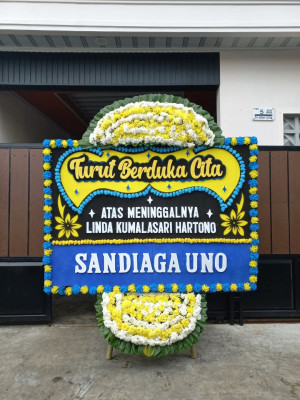 Papan Bunga Duka di Ngadi